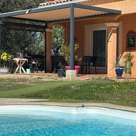 Willa With Pool For 10 People In The Cevennes